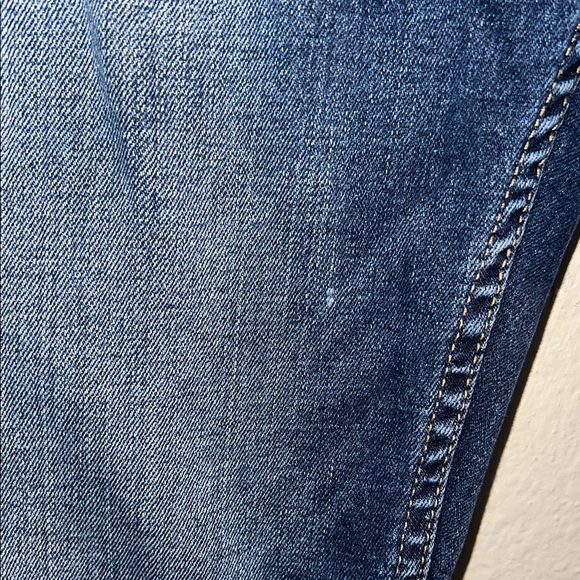 Hollister Men's Slim Jeans in Dark Blue - Picture 5 of 9